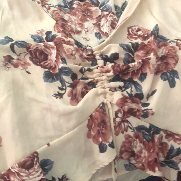 New - Picture 2 of 4